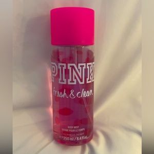 PINK fresh & clean body mist (250 mL/ 8.4oZ)